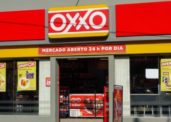 Oxxo abre una tienda por día en Brasil